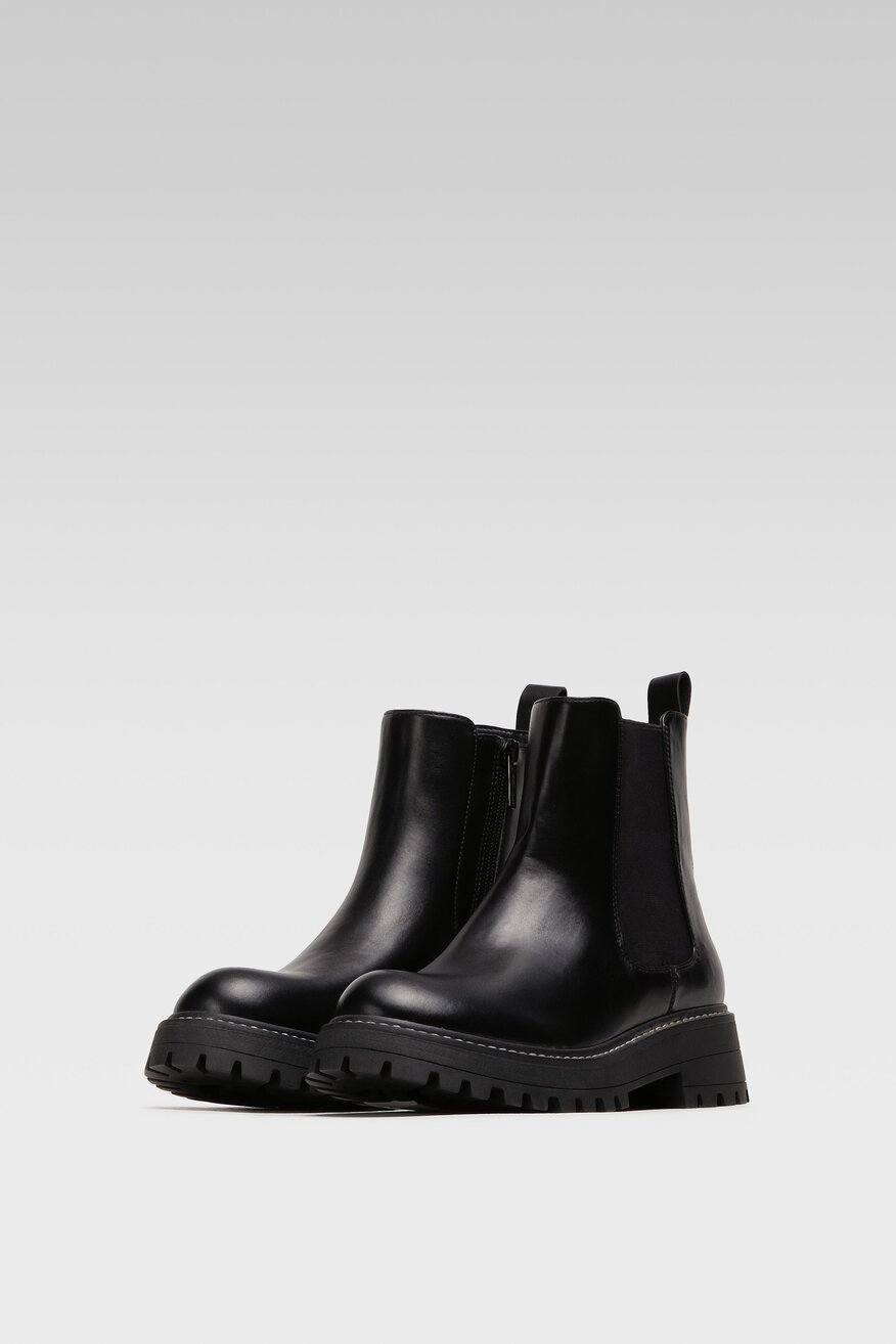 
                Jenny Fairy - Botki na grubej podeszwie - 5904862243696