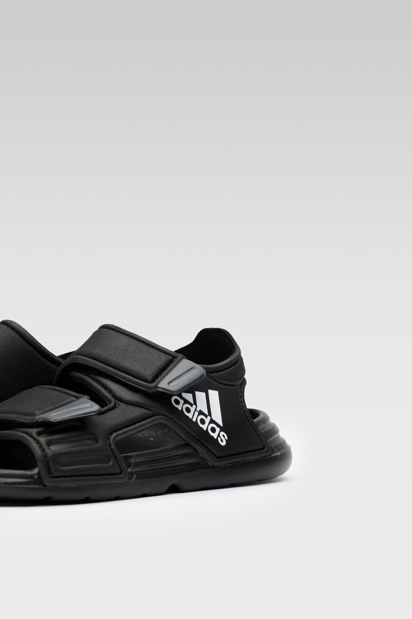 Sandały adidas ALTASWIM C GV7802 Czarny