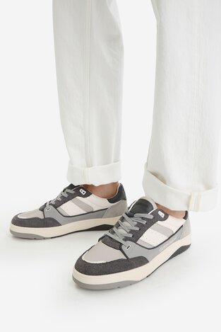 Кросівки GUESS JEANS EO-TEKSAS-01 126AM СІРИЙ