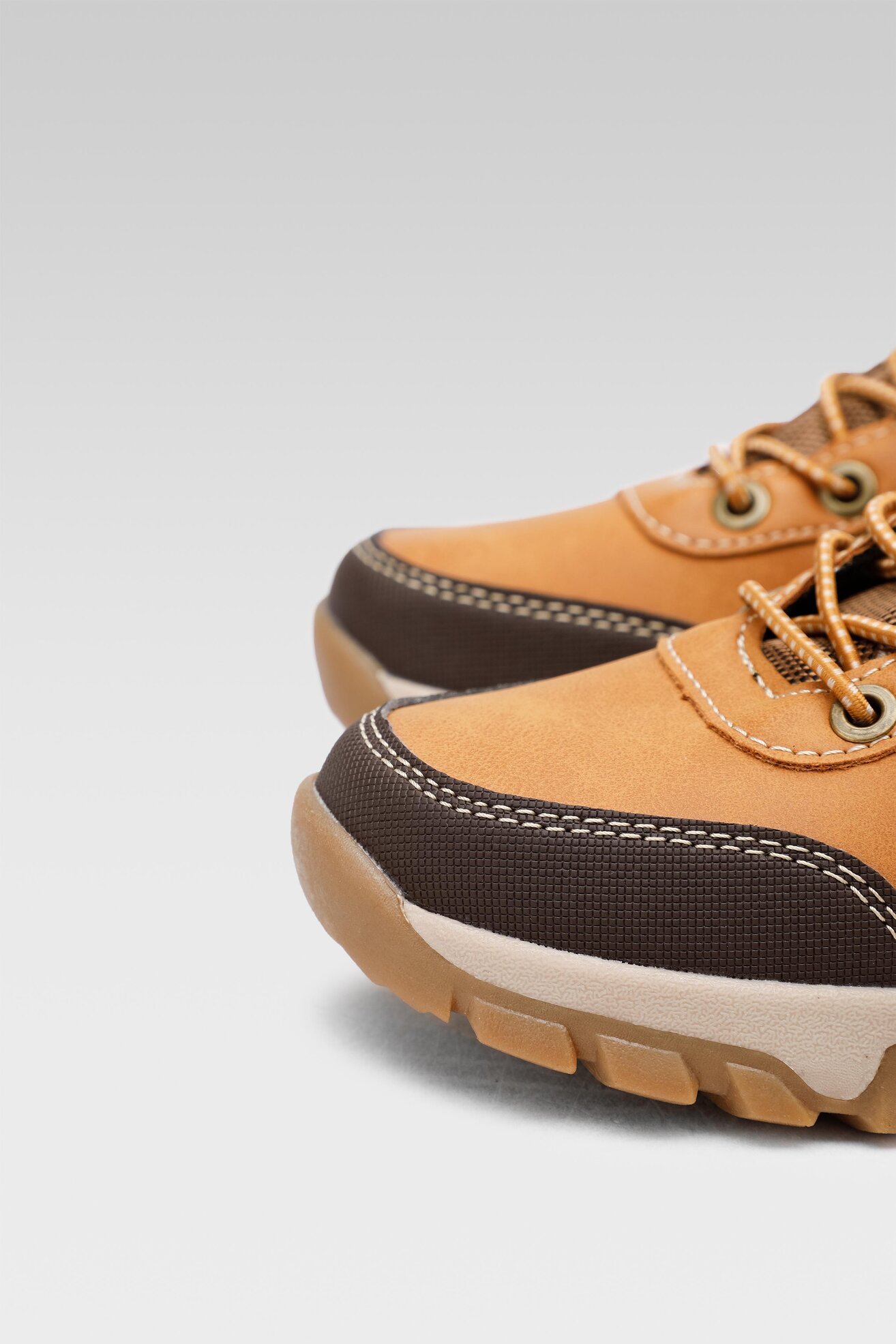 Trzewiki SPRANDI EARTH GEAR CP40-20293Y Camel