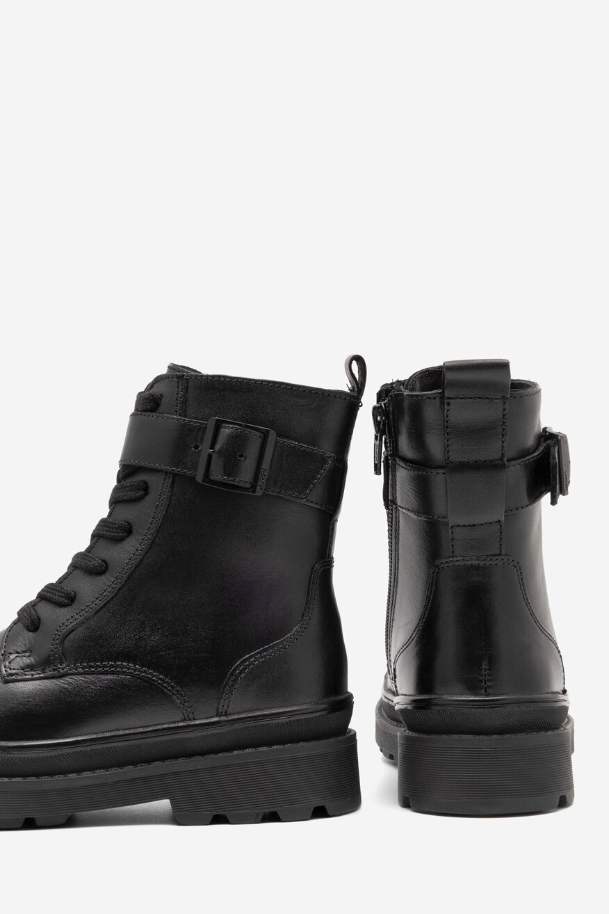 
                Csizma Lasocki Young FEKETE - 5905588116844