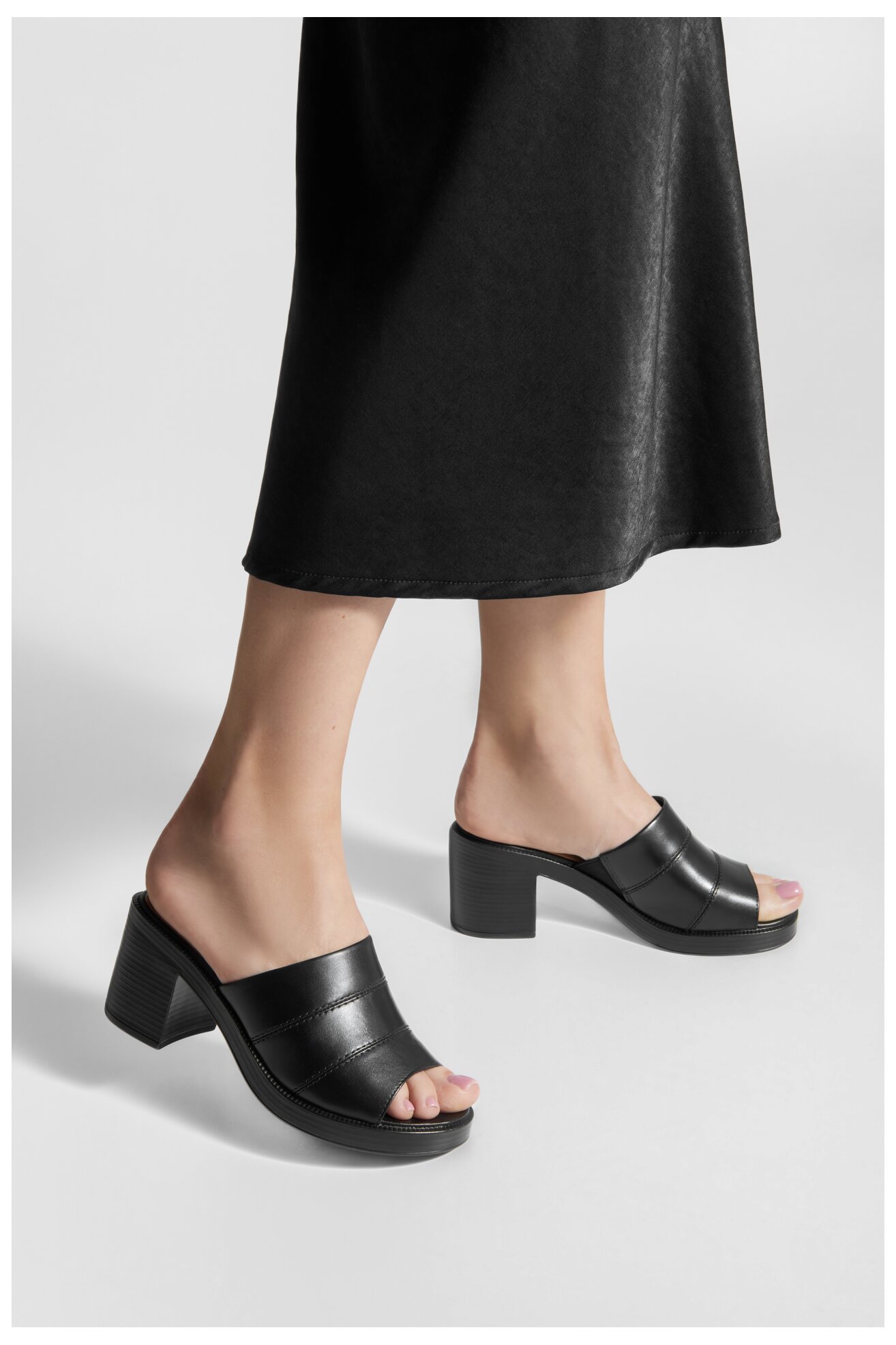 Șlapi Lasocki RST-KSENIA-01 NEGRU