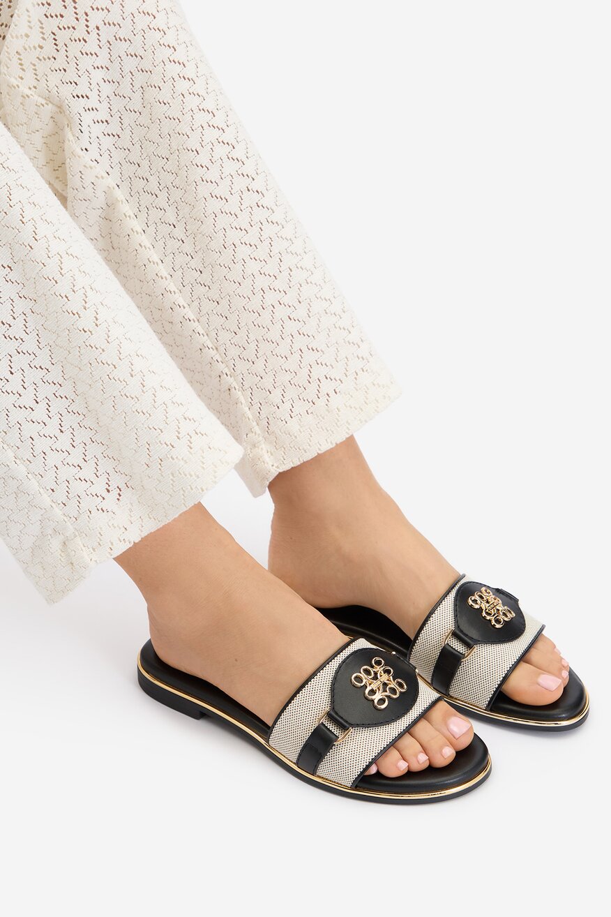 
                Papuče NINE WEST CRNA - 5907964010784