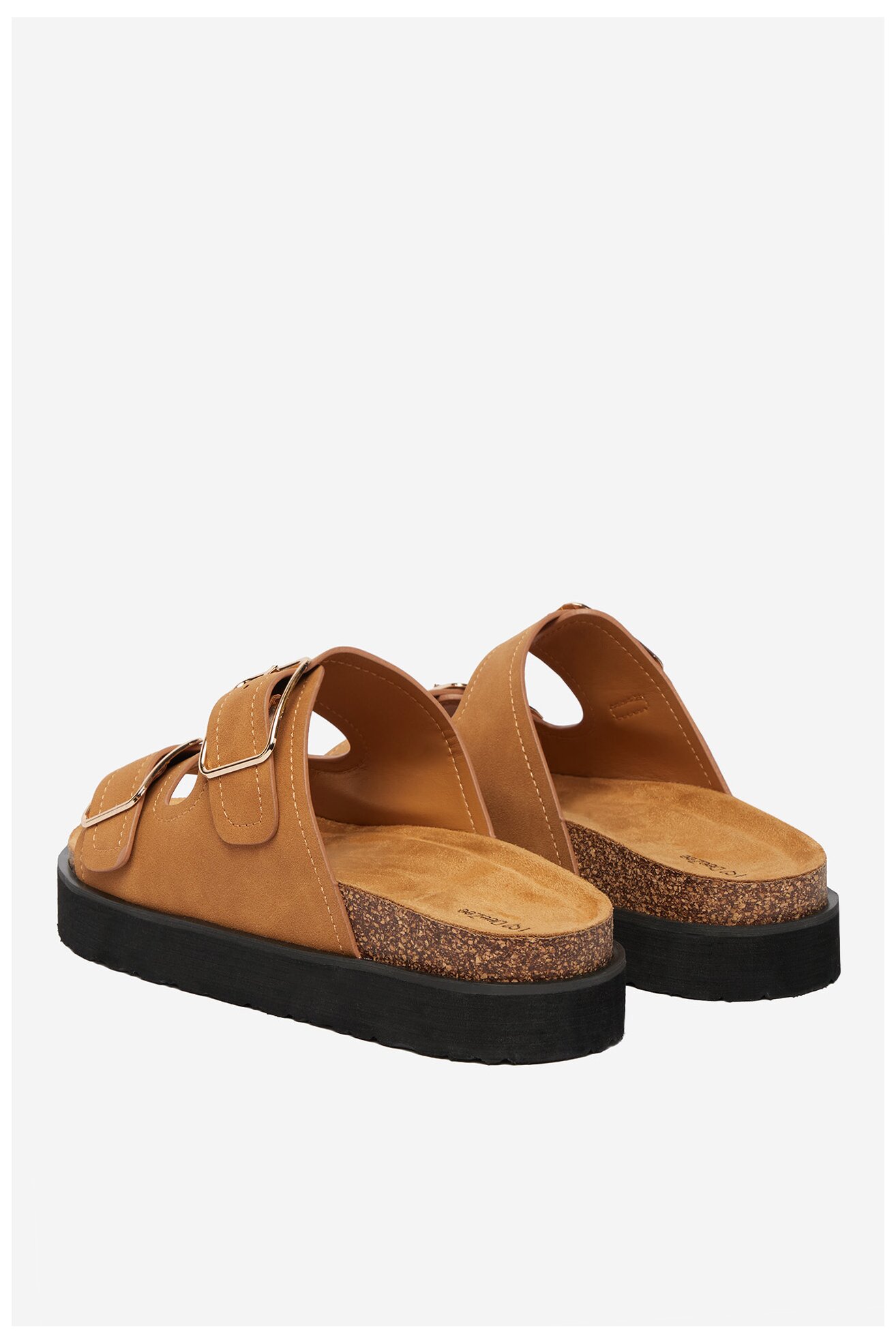 Шльопанець DeeZee CEO-LB-P2181 ВЕРБЛЮЖИЙ