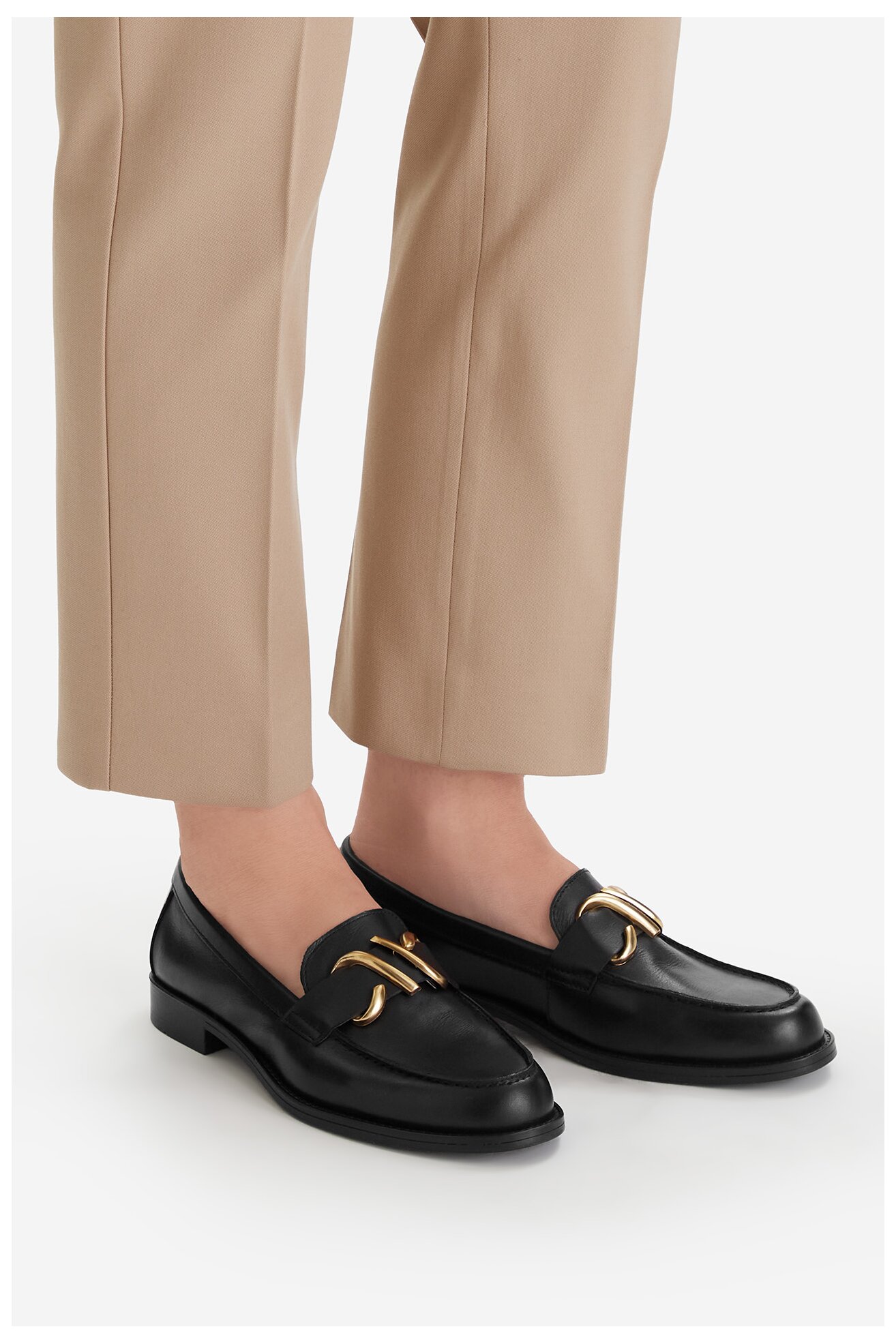 Половинки обувки Gino Rossi ELSA-E25-26397 ЧЕРЕН