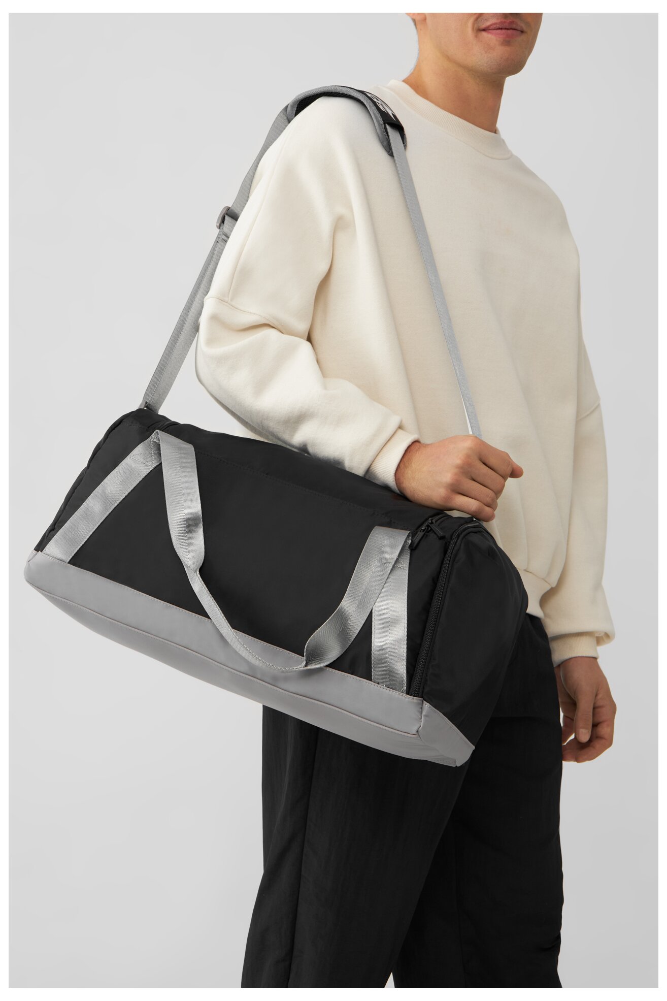 Utazó táska Sprandi SPR-W-005-05 FEKETE