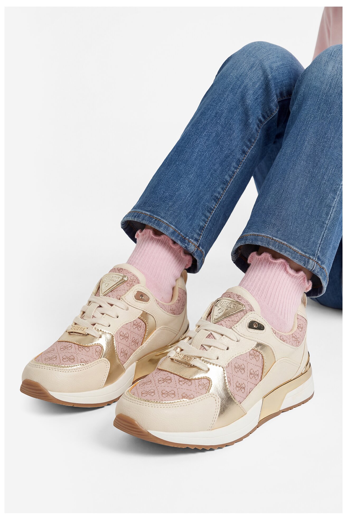 Patike GUESS CEOWB-CS24049-01 ROZE