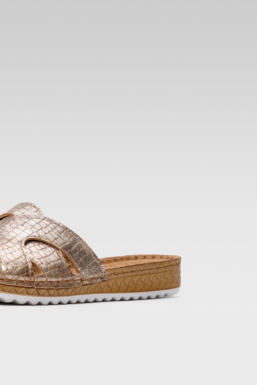 
                Inblu - Klapki ze zwierzęcym motywem srebrne - 5904248635510