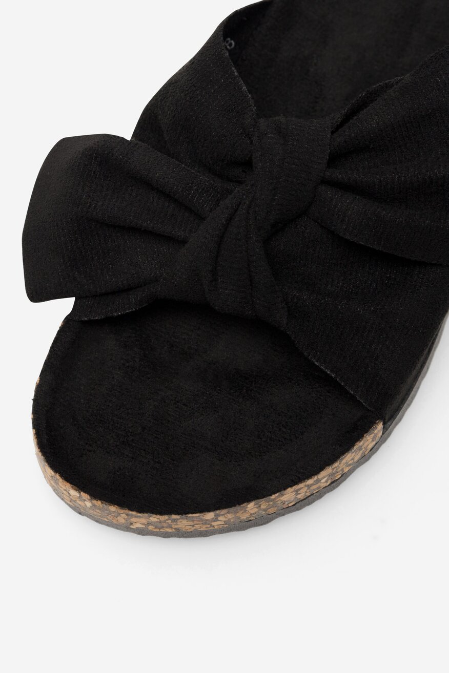 
                DeeZee - Klapki - 5905588501718