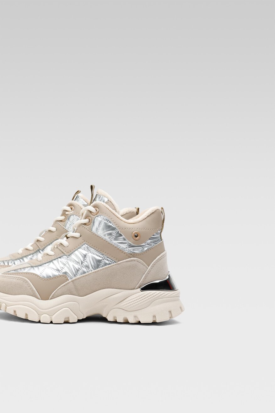 
                Боти DeeZee СРЕБРИСТ - 5904862178806