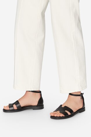 Sandale Lasocki RST-EMIE-28 CRNA