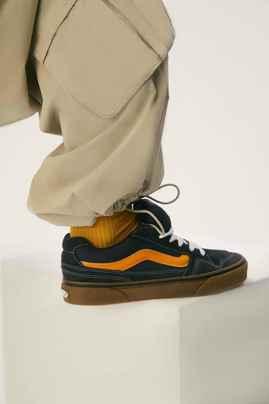 
                Кецове Vans ЧЕРЕН - 5904862938622