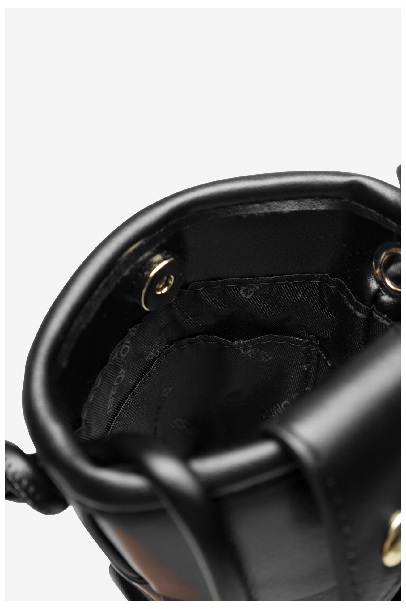 Ženski novčanik Gino Rossi BFT231202 CRNA