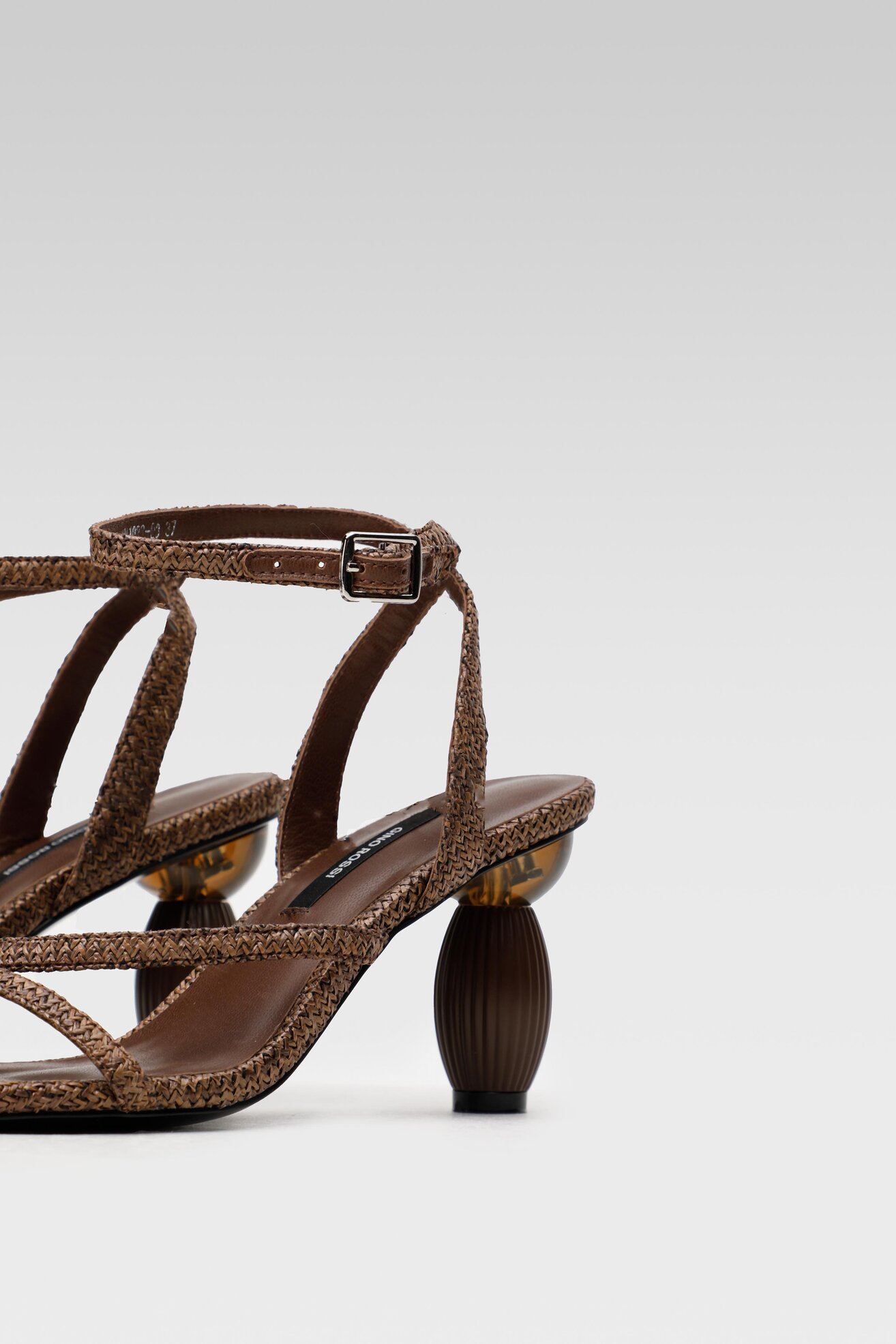 Sandały Gino Rossi V1023-03 Brązowy