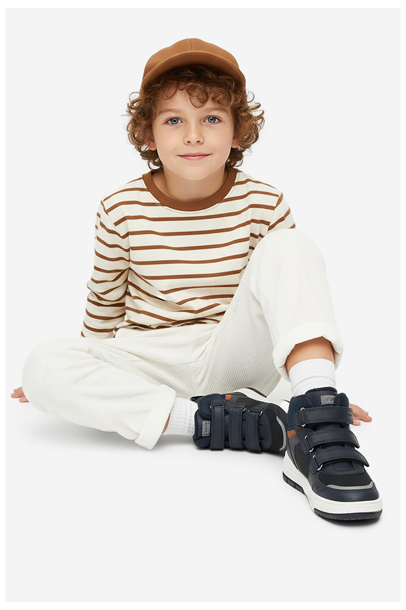 Šněrovací vyšší obuv Lasocki Young CEO-CI12-AXEL-04 TMAVĚ MODRÁ