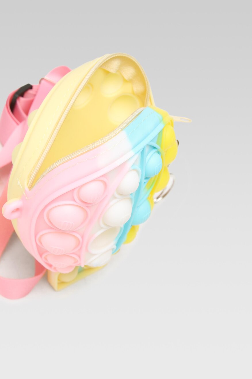 
                Privezak Nelli Blu PLAVA - 5904862626758