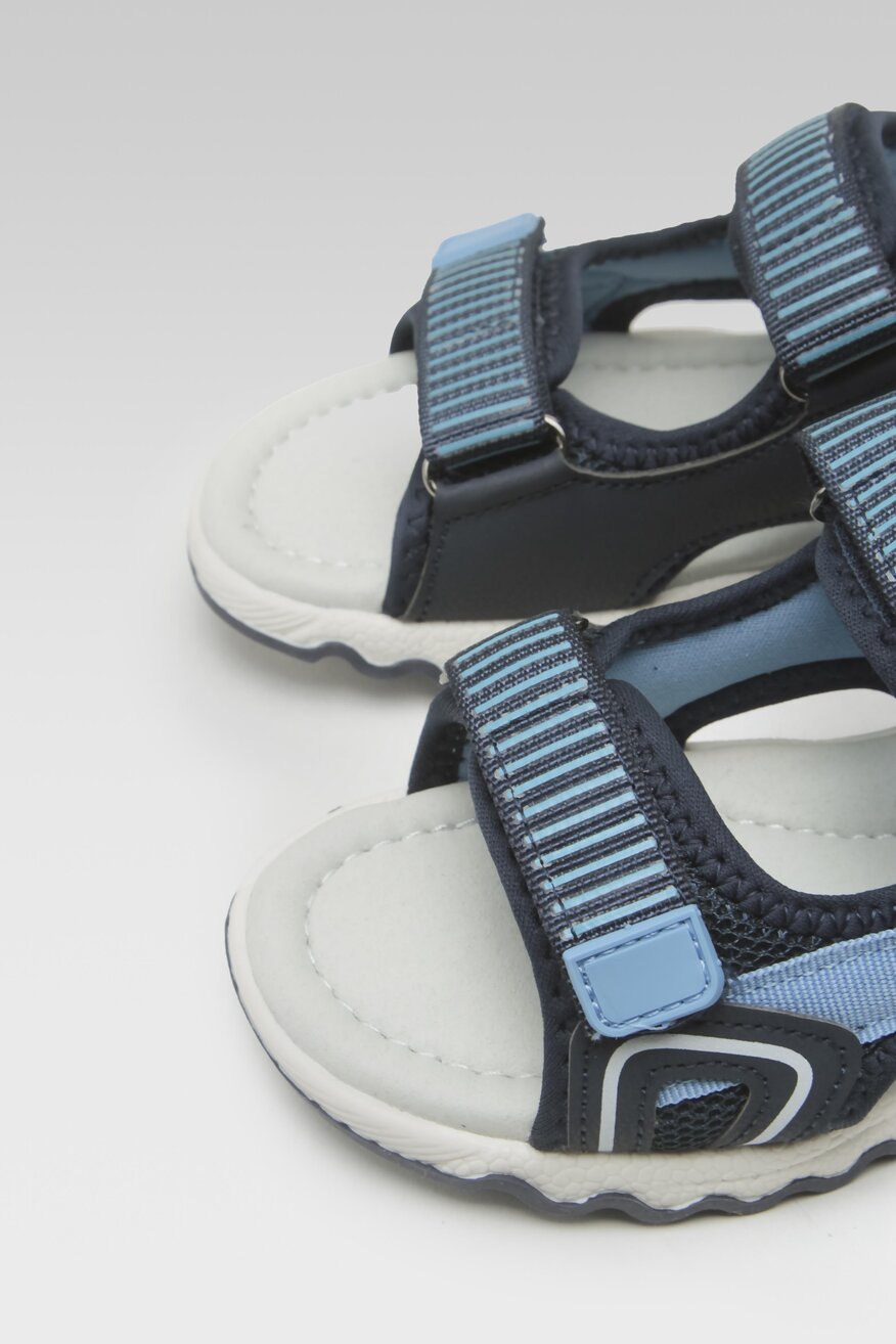 
                Action Boy - Sandały na rzepy - 5904862762593