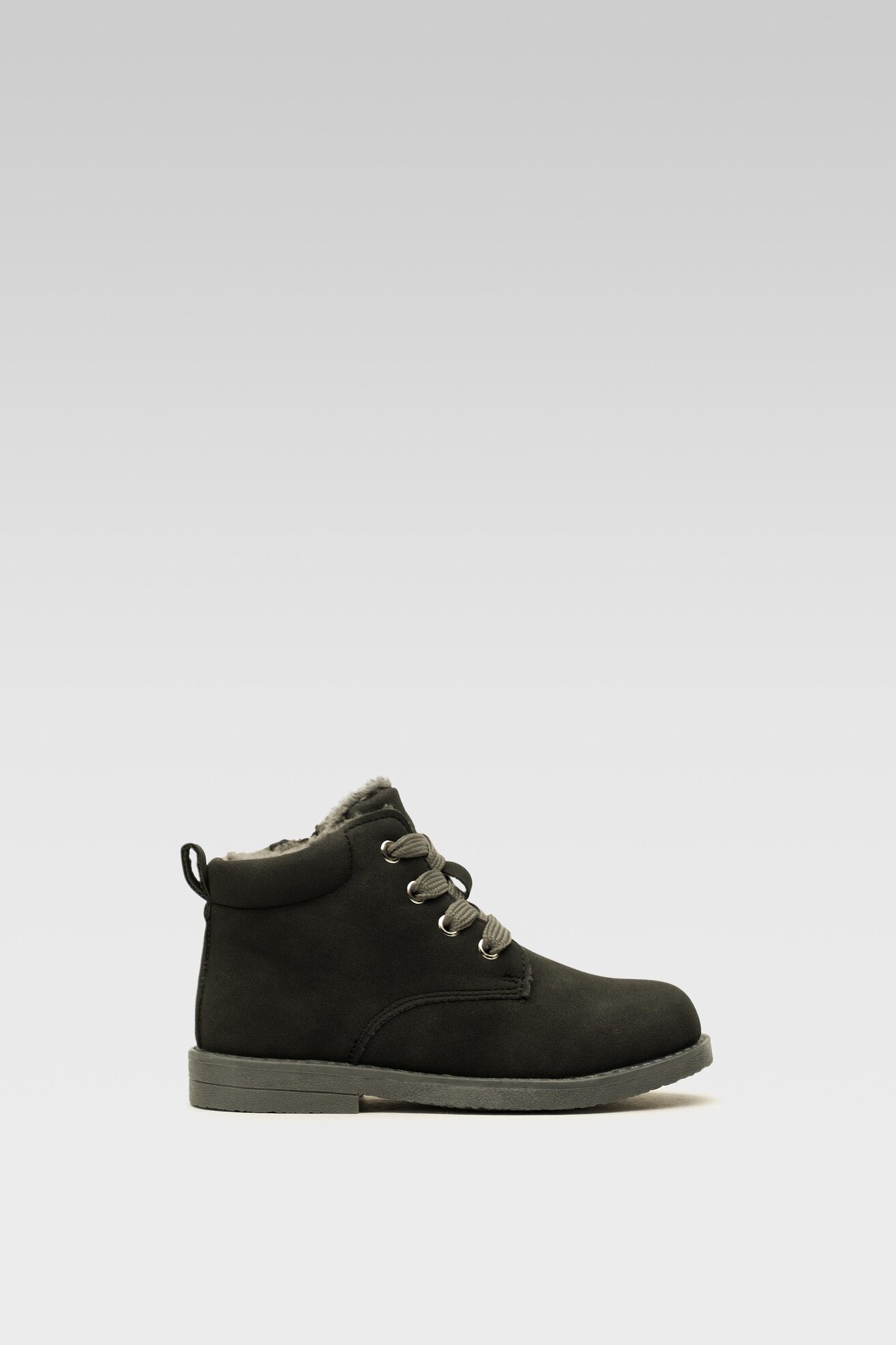 Trzewiki Action Boy CM211112-40 Czarny