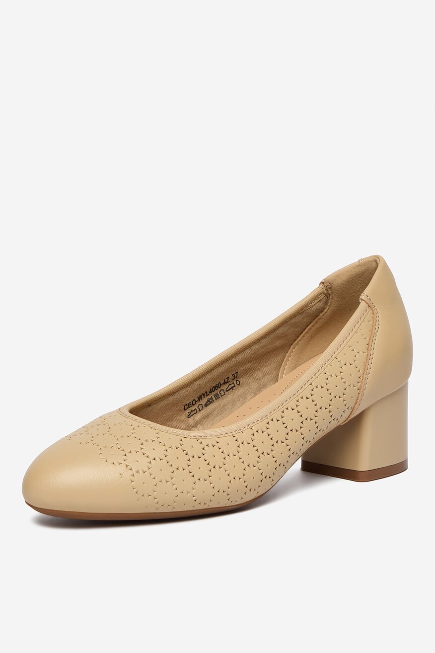 
                Елегантни обувки Lasocki БЕЖОВ - 5906751799642