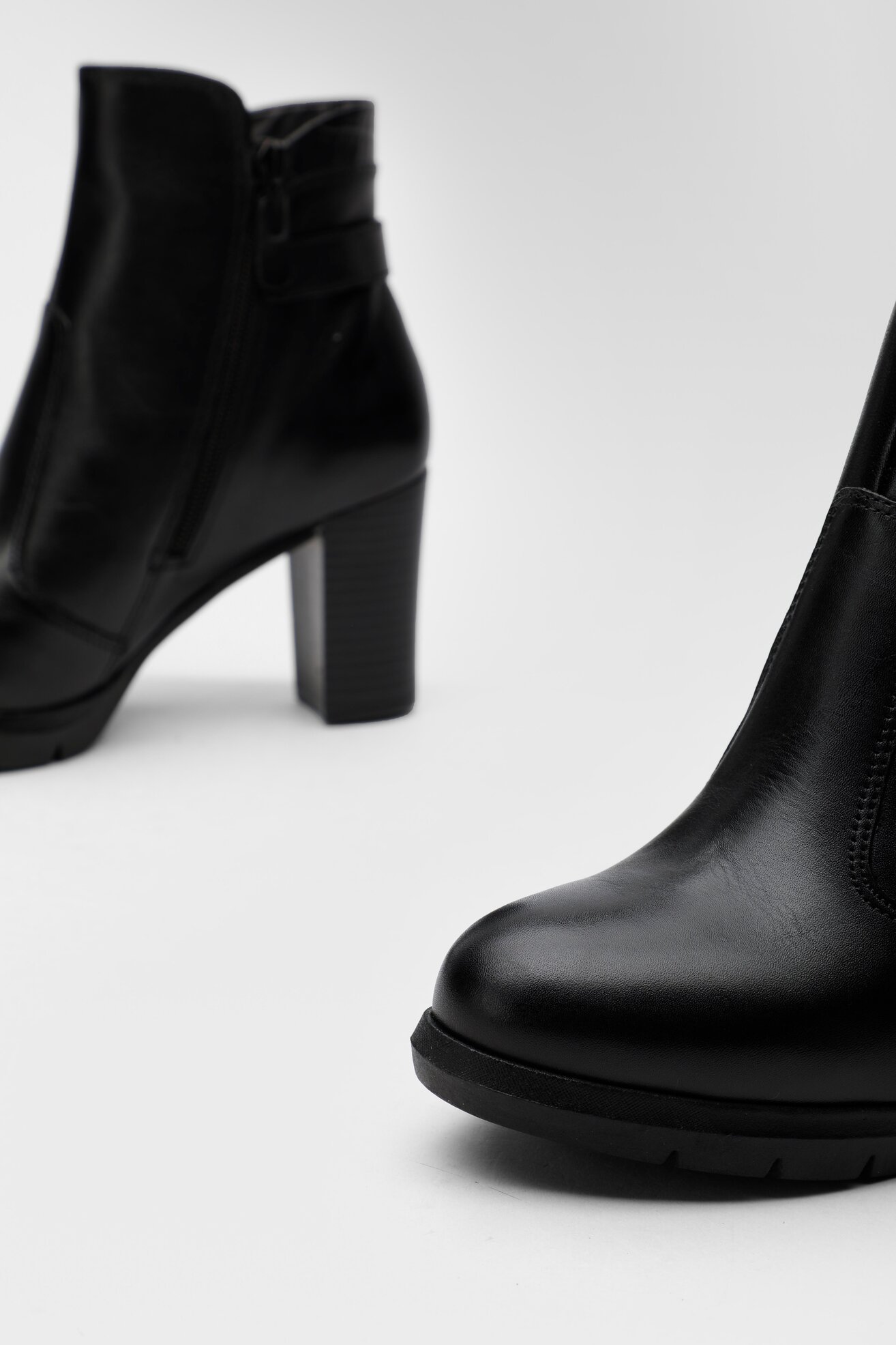 Botki Lasocki WB-TIZIANA-AW22-11 Czarny