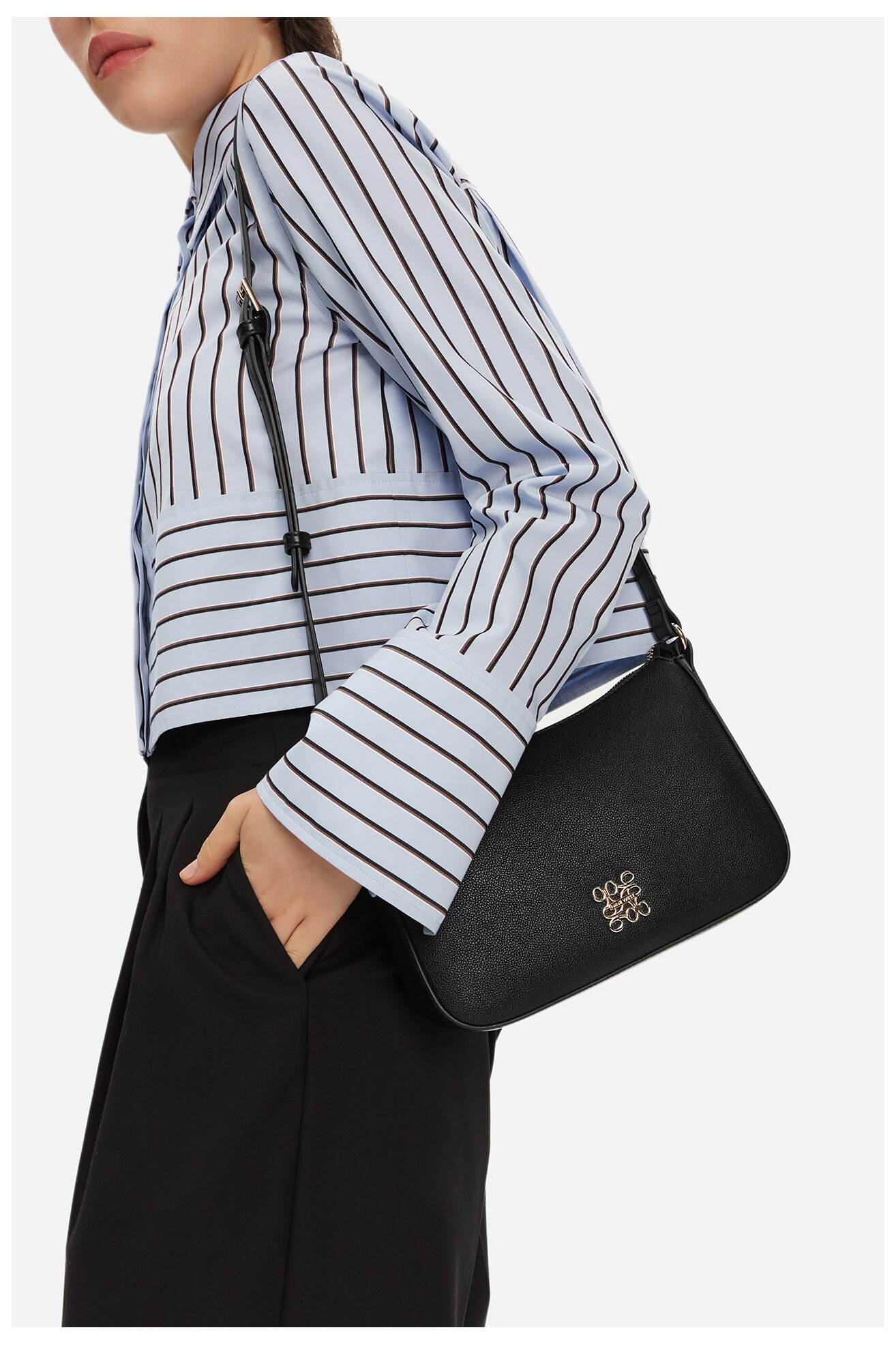 Kézitáska NINE WEST JH5823-NW FEKETE