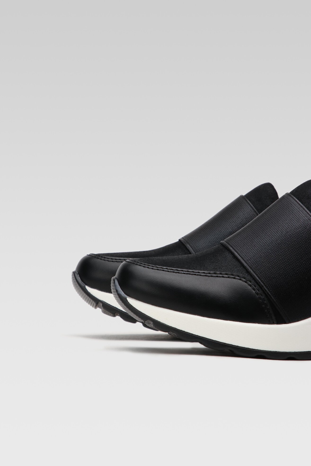 Półbuty Clara Barson WS2229-22 Czarny