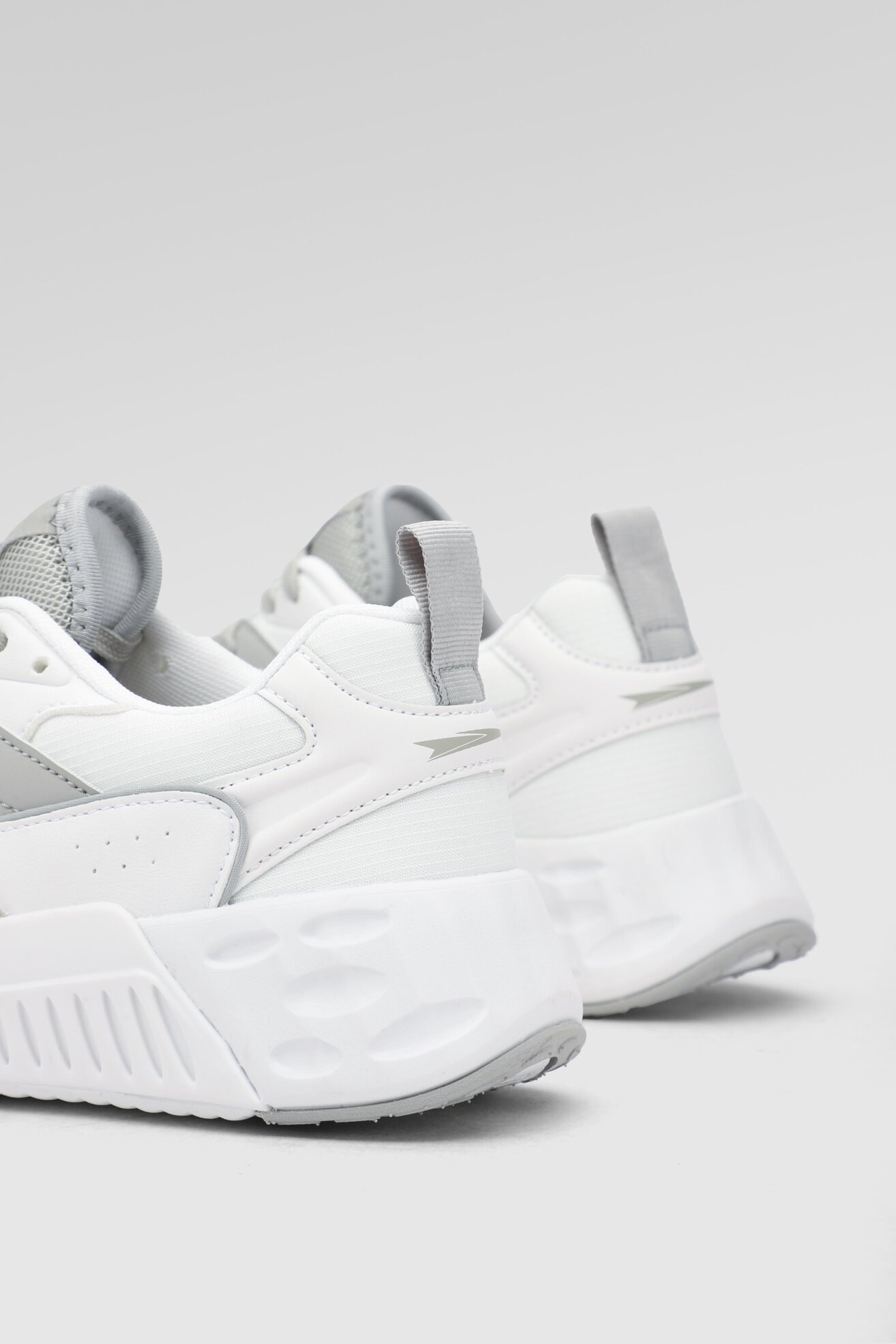 Obuwie sportowe Sprandi MP-LH-200821 Biały