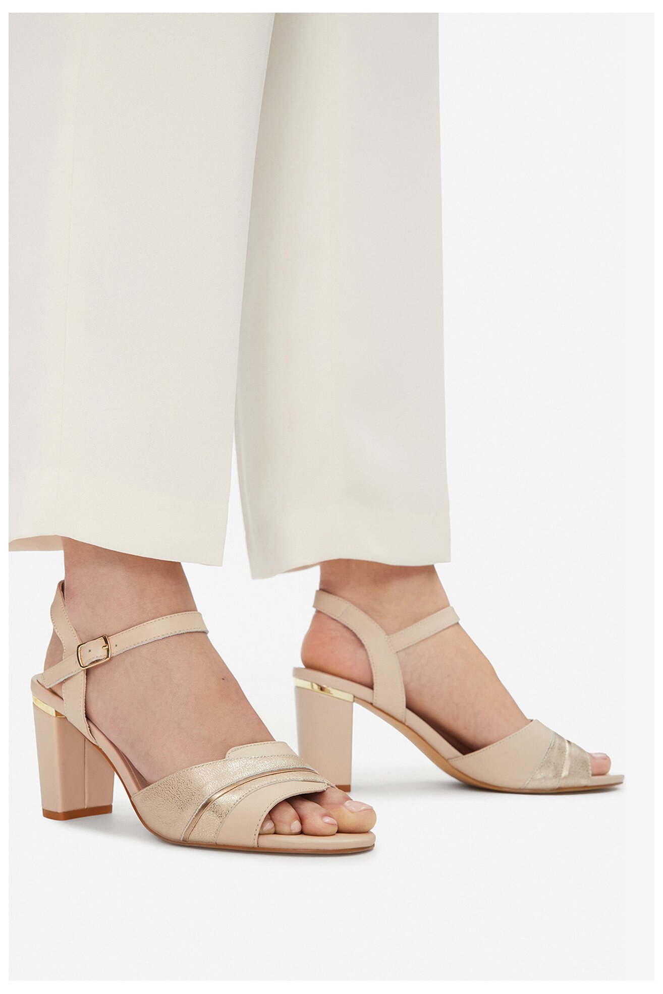 Сандали Lasocki WYL3858-1Z БЕЖОВ