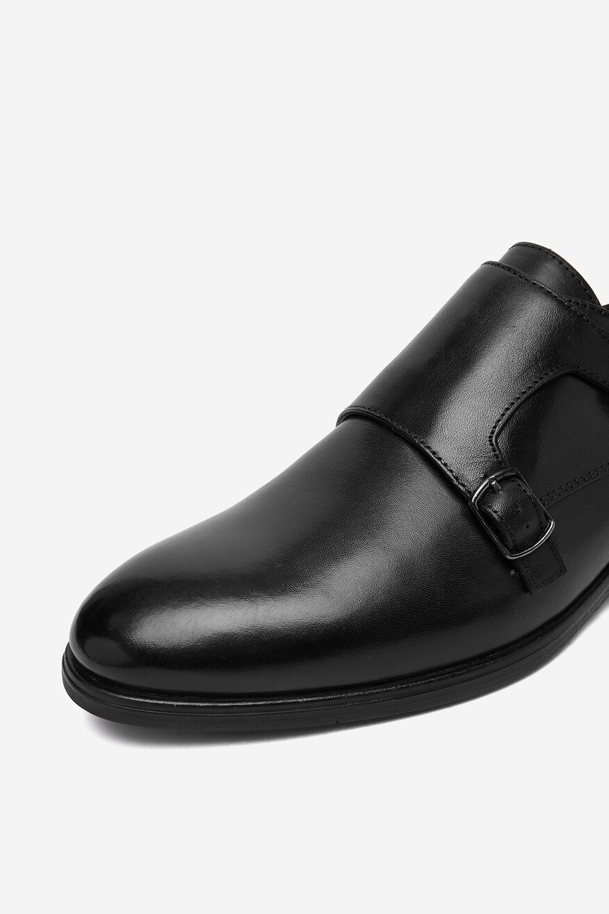 
                Félcipő Lasocki FEKETE - 5906751679548