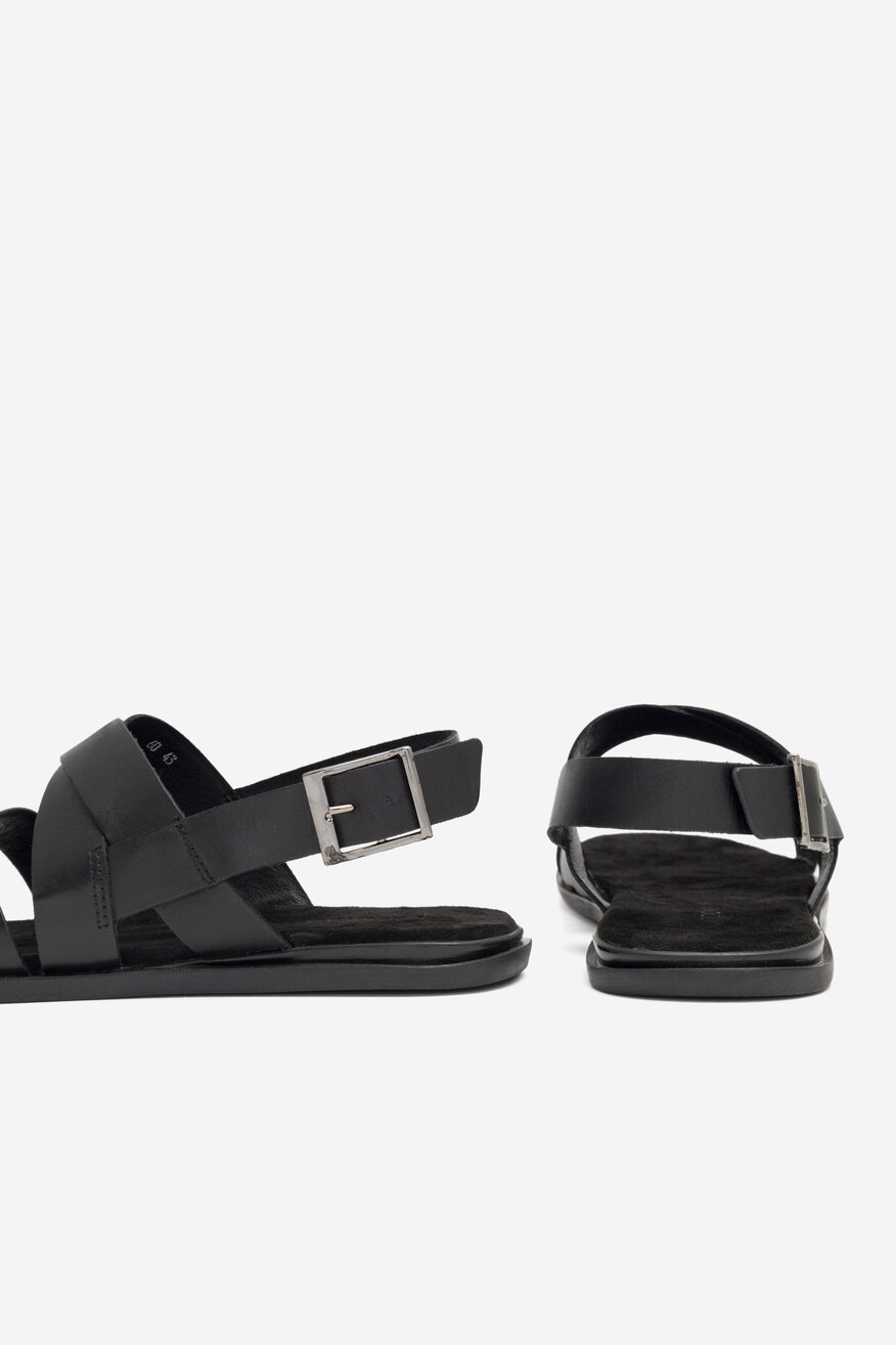 
                Сандалі Lasocki ЧОРНИЙ - 5904862860527