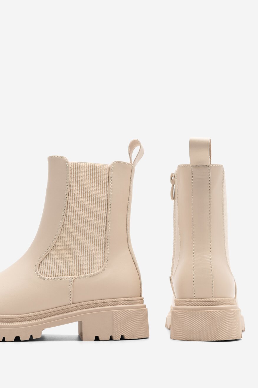 
                Боти Nelli Blu БЕЖОВ - 5904862984568