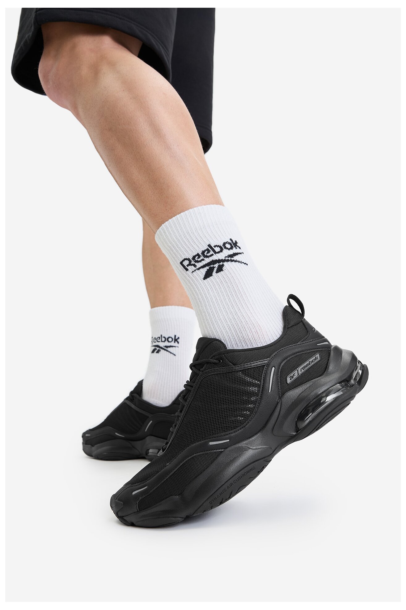 Спортни обувки Reebok EO-DMX SERIES 3000 100244453 ЧЕРЕН