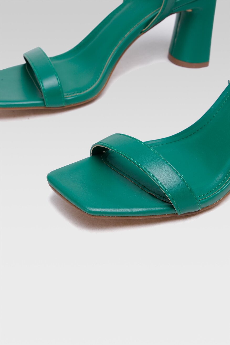 
                Jenny Fairy - Sandały zielone ze sprzączką - 5904248707415