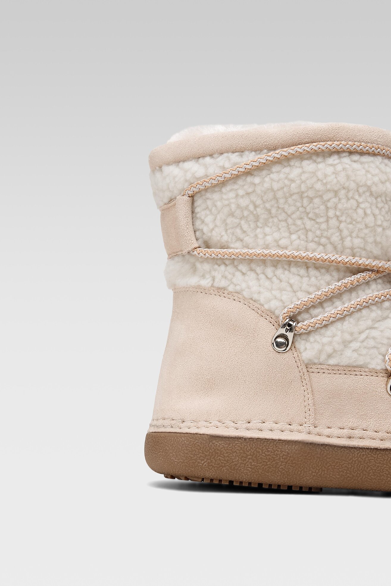 Боти DeeZee WS19002-03 БЕЖОВ