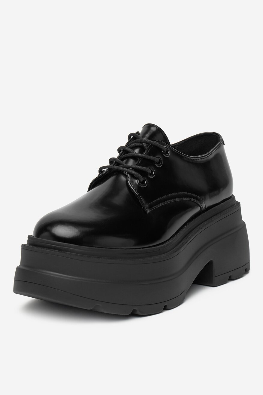 
                DeeZee - Półbuty - 5906751136744