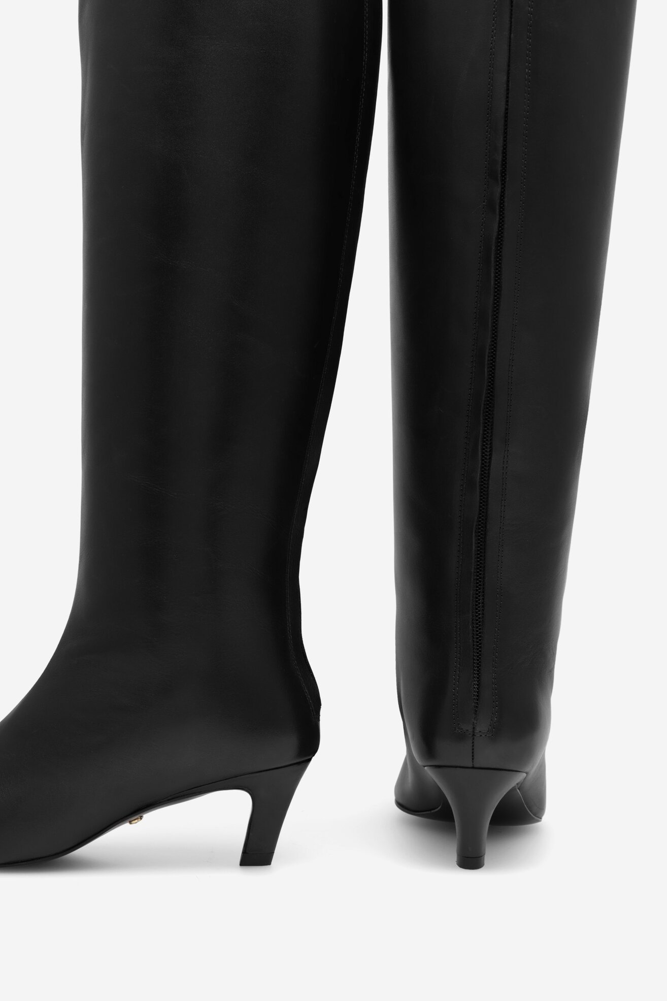 Csizma Gino Rossi AMORA-6262 FEKETE