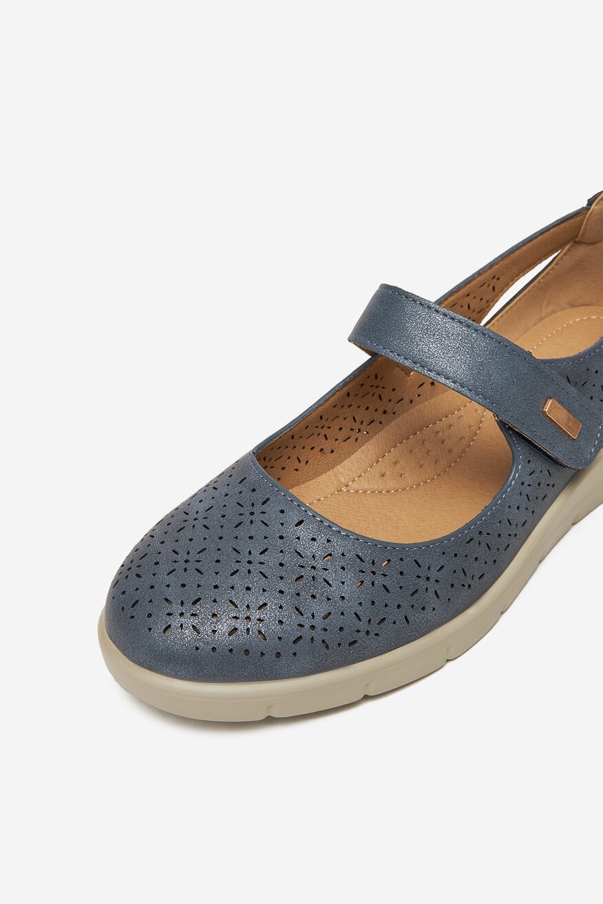 Clara Barson - Półbuty na koturnie - 5904862926889