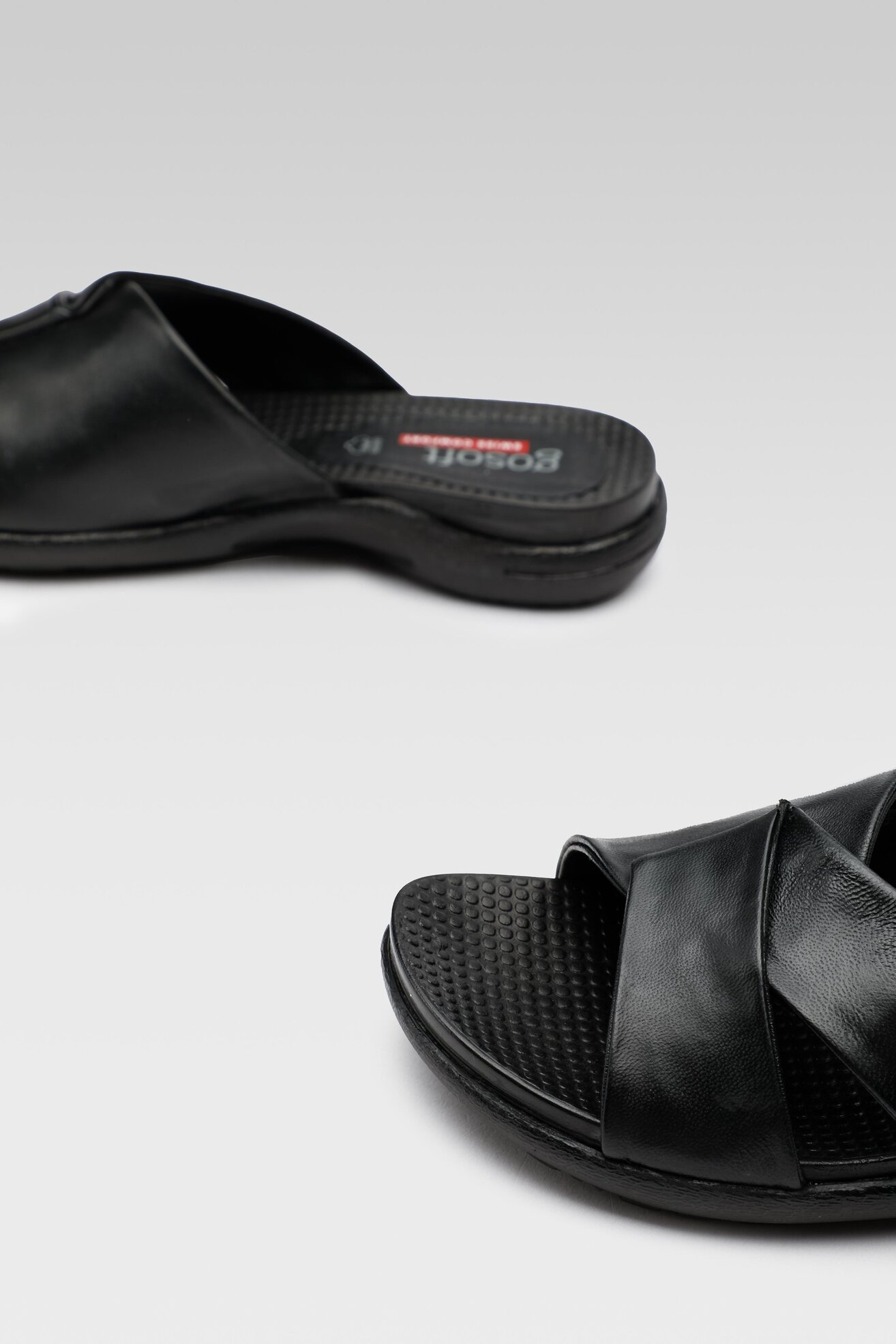 Klapki Go Soft WI16-5702-03 Czarny