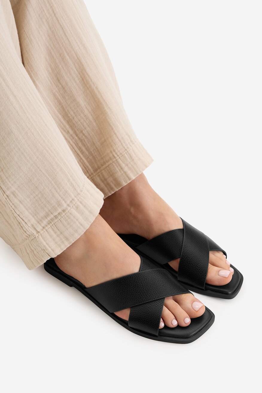 
                Jenny - Klapki - 5906751720318