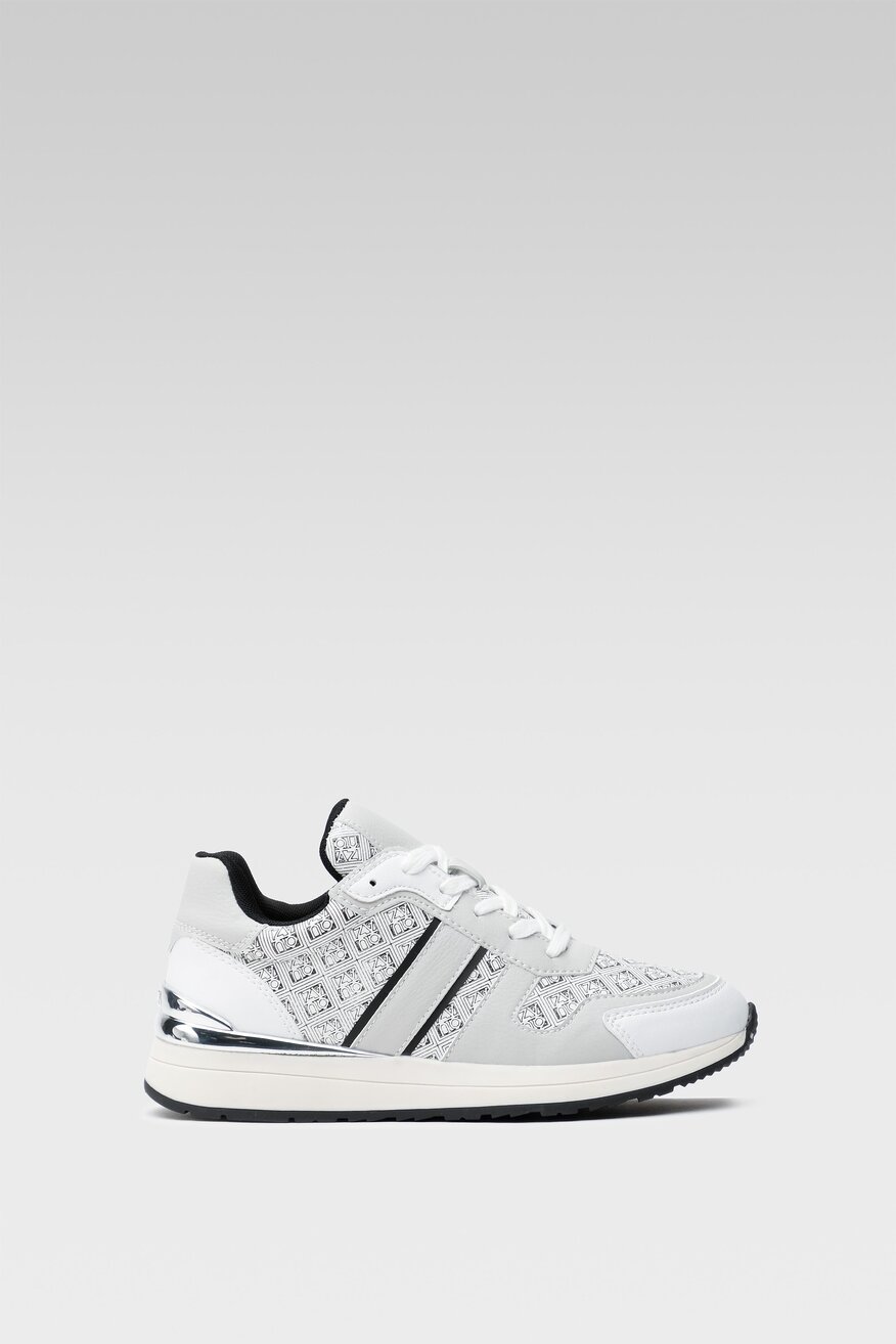 
                Quazi - Półbuty sznurowane - 5904862199047