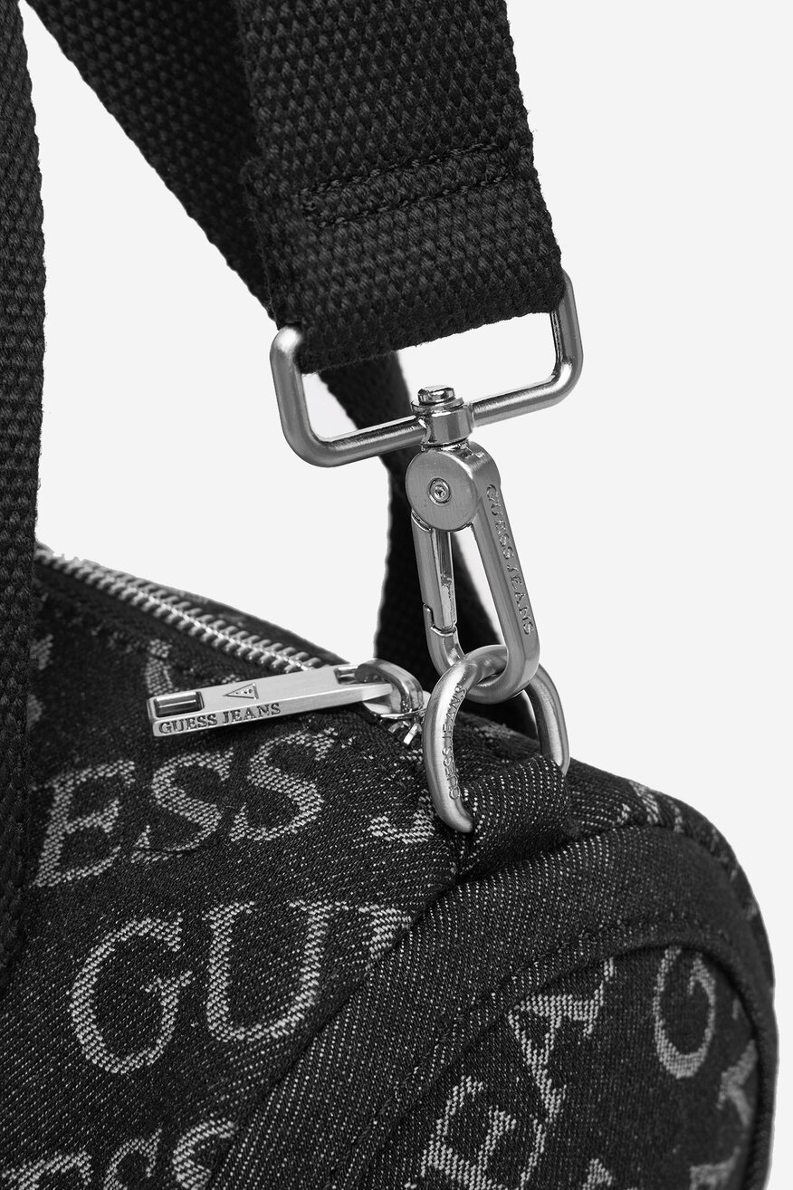 
                Дамска чанта GUESS JEANS ЧЕРЕН - 5907964022374