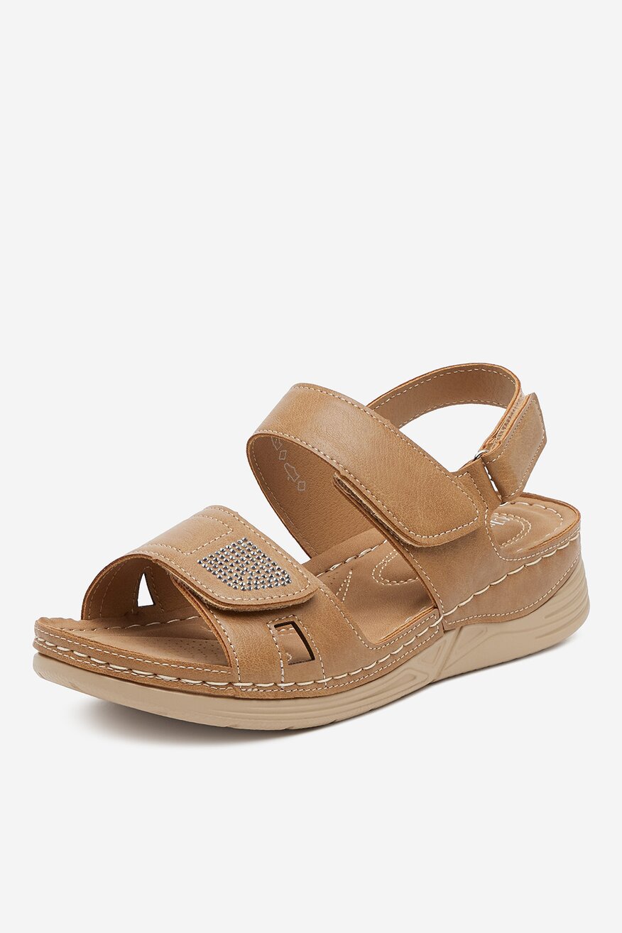 Clara Barson - Sandały na koturnie - 5904862317311