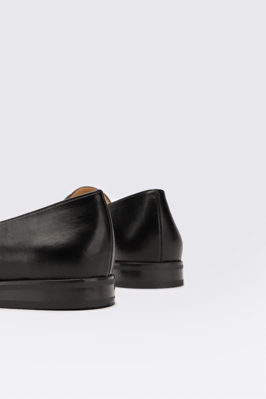 
                Jenny Fairy - Półbuty z aplikacją czarne - 5903698221656