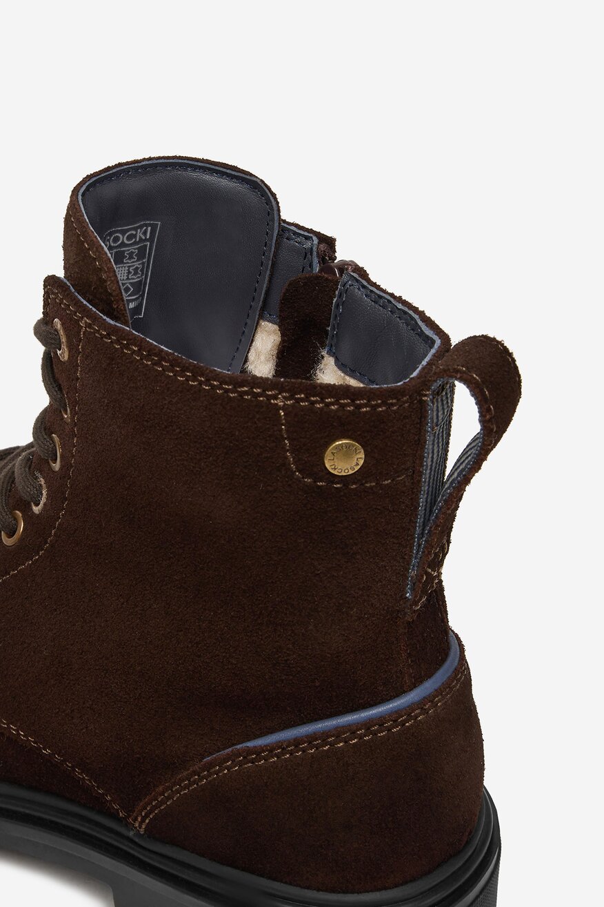 
                Csizma Lasocki SÖTÉTBARNA - 5906751454459