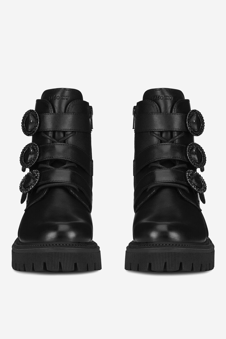 
                Šněrovací vyšší obuv Lasocki Young ČERNÁ - 5905588934592