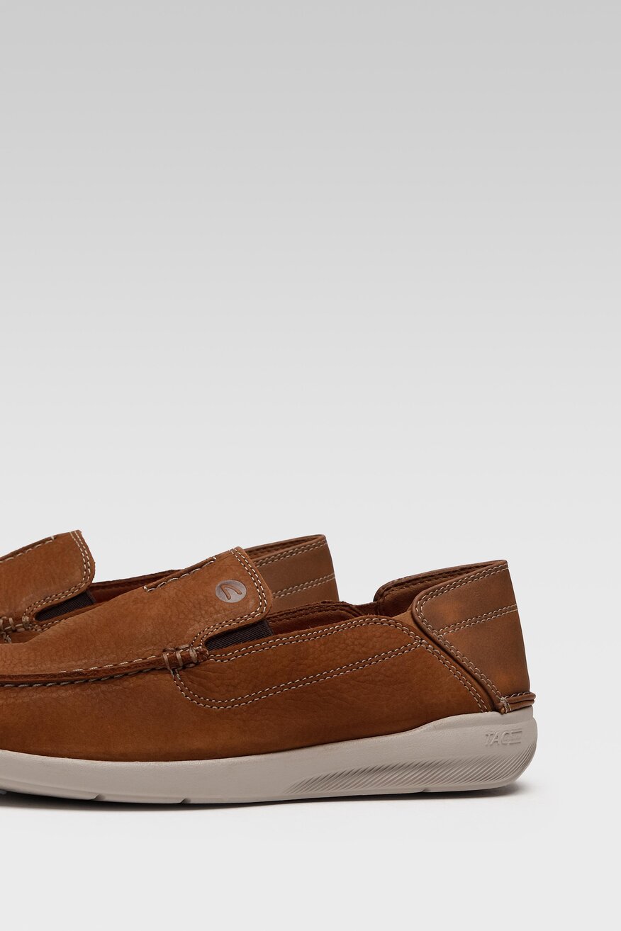 
                Clarks - Półbuty brązowe - 5904248790974