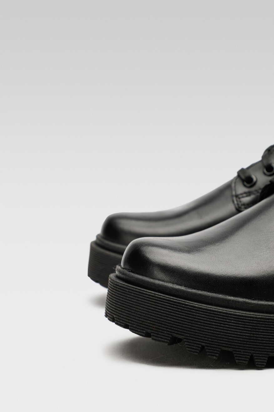 
                Bocanci Lasocki NEGRU - 5904248927066