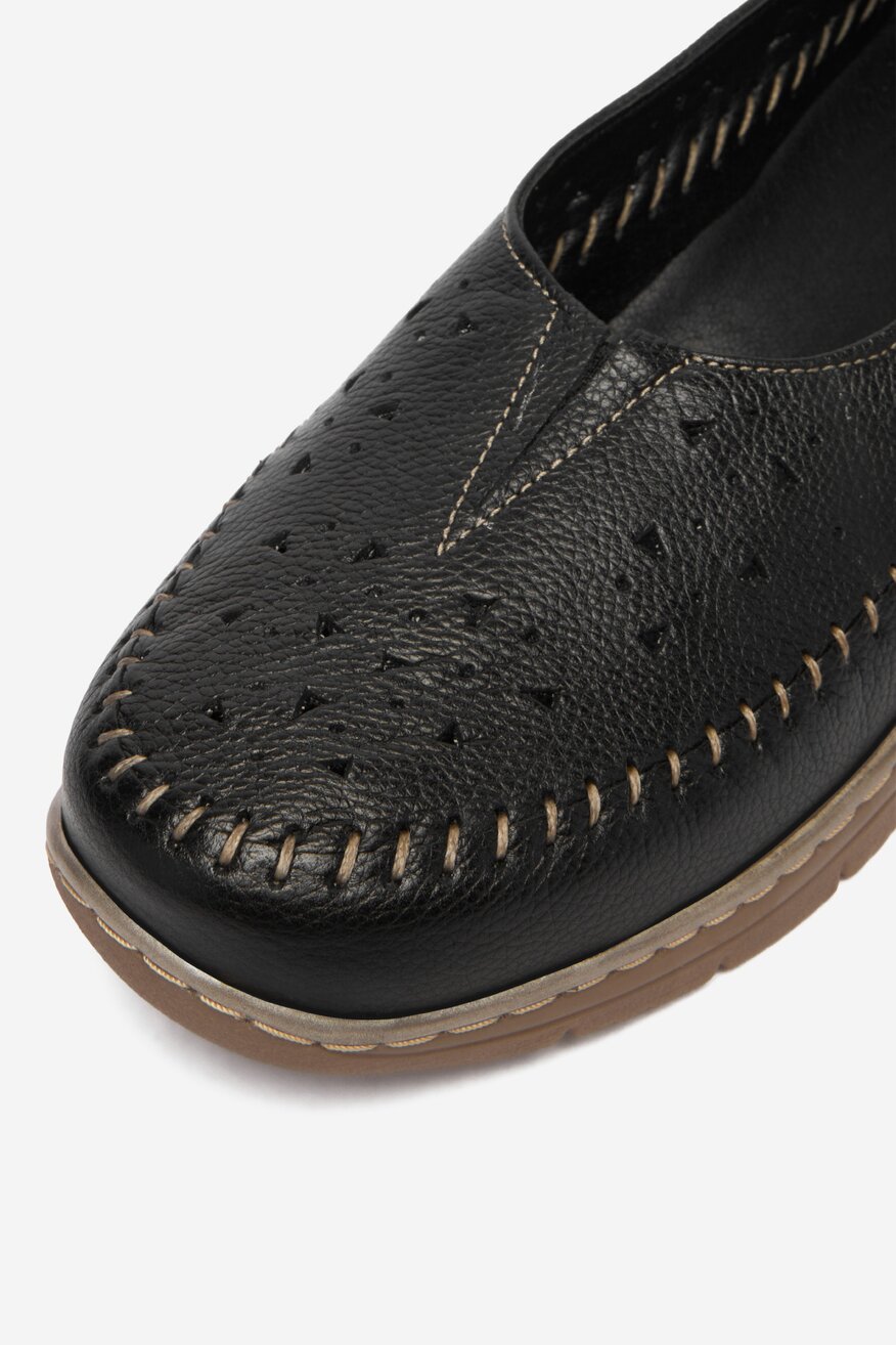 
                Половинки обувки Go Soft ЧЕРЕН - 5906751750353