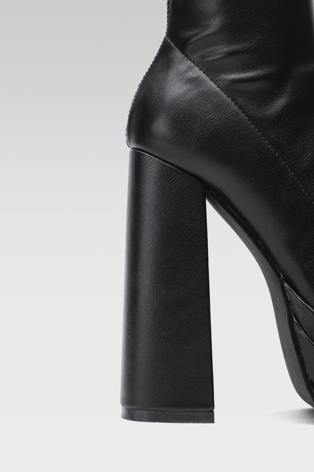 Kozaki Jenny Fairy HY1595-B3 Czarny