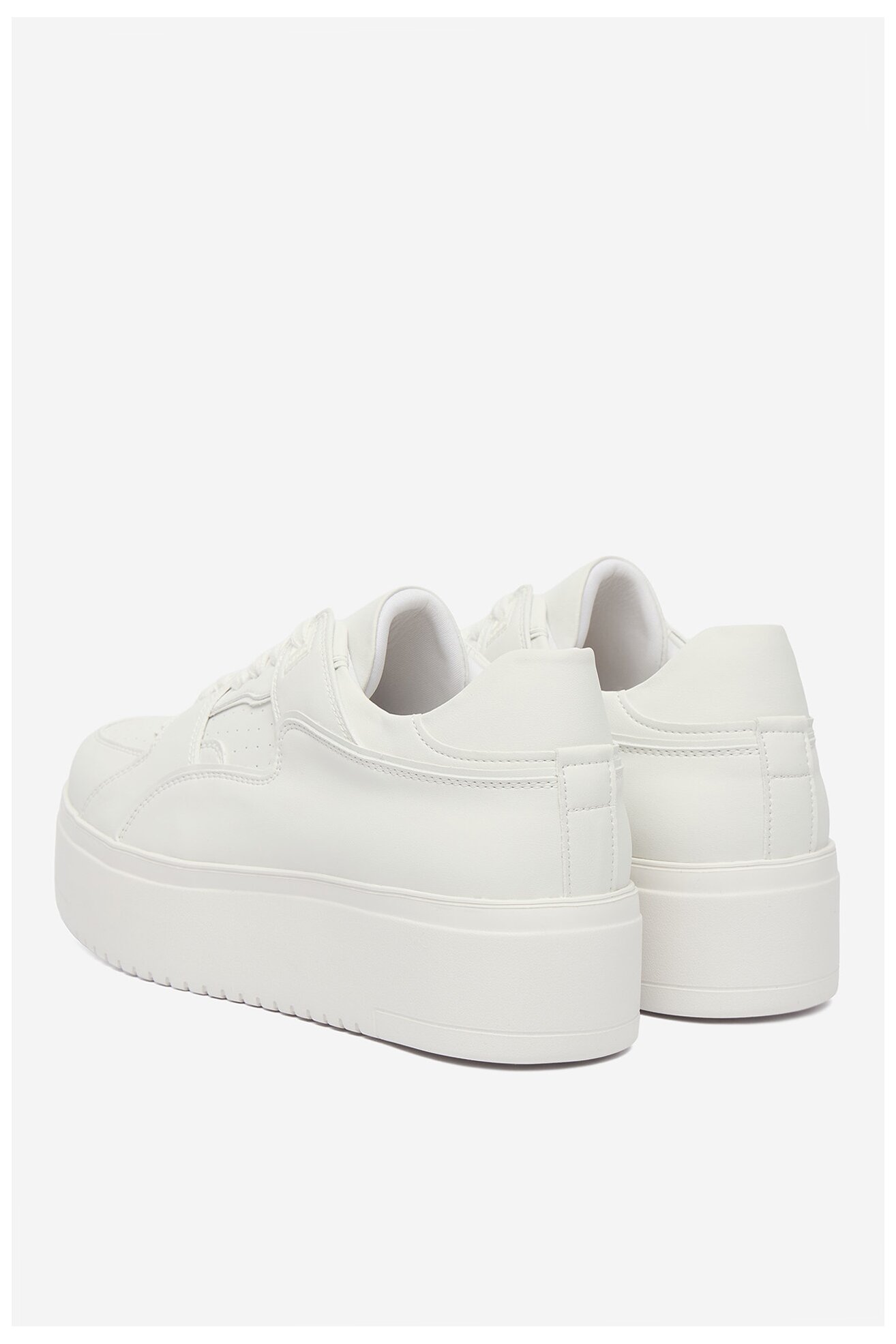 Сникърси Badura CEO-ARNA-01 БЯЛ